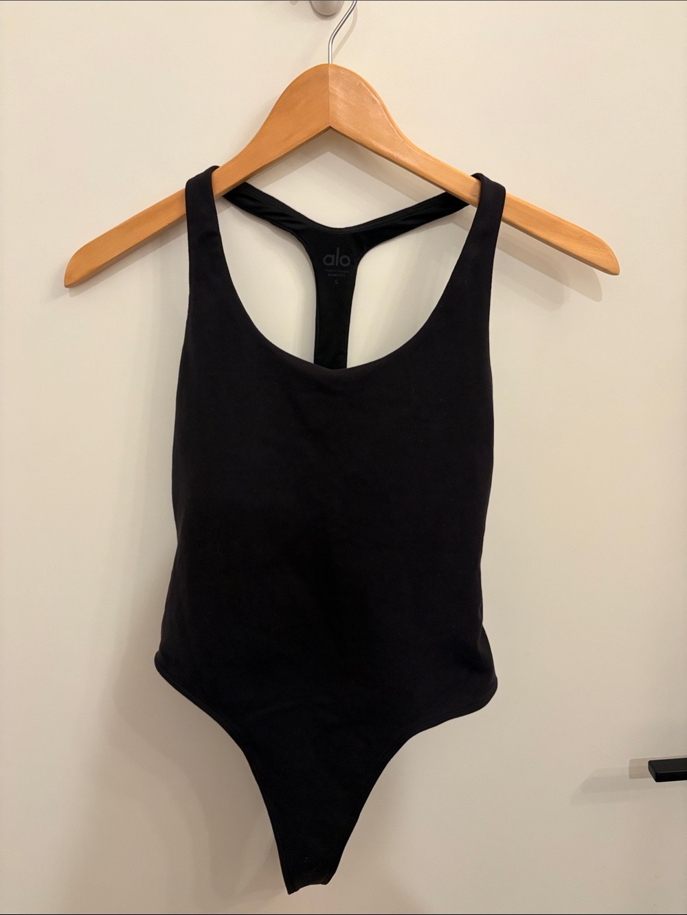 ALO Yoga Women’s Black Racerback One-Piece Bodysuit / Leotard